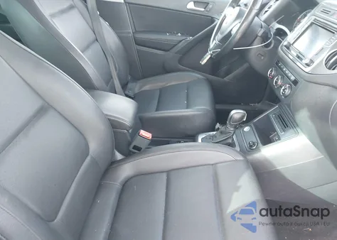 2016 Volkswagen Tiguan Se from USA, damaged, VIN WVGAV7AX9GW562833